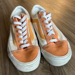 Low Top Orange Vans